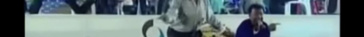 صلاح ولي يغني في كورنيش مدني 10 12827770