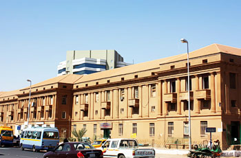 القبض على (3) متهمين نهبوا شاباً جنوب الخرطوم 1 1479391925