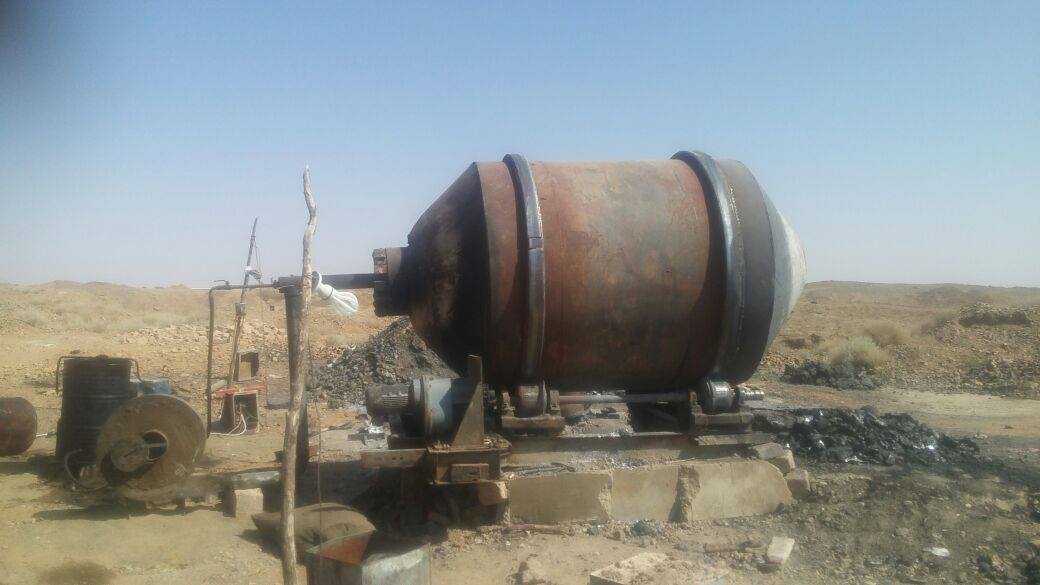 بالصور .. شرطة حماية البيئة تضبط مصنعاً عشوائياً لصهر الرصاص شمال بحري 7 شرطة حماية البيئة تضبط مصنعاً عشوائياً لصهر الرصاص شمال بحري