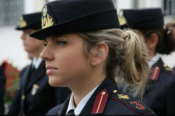 شرطة نساء