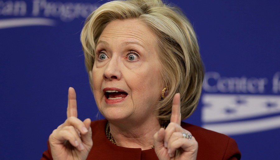 أف بي آي يحقق في أنشطة مؤسسة كلينتون 1 كلينتون