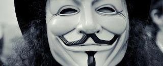 الكشف عن هوية “الجوكر الكويتي “الذي ظهر ليلا في شوارع الكويت .. وهكذا جاءت ردة فعله بعد القبض عليه ! 10 16446610