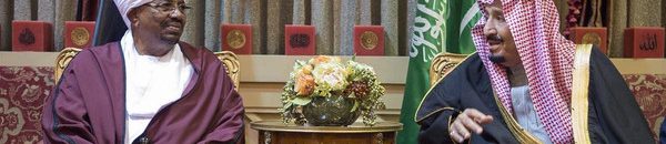 الرئيس البشير يلتقي بالملك سلمان بمدينة طنجة 10 7474