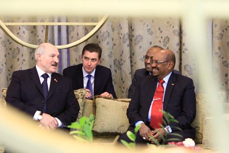 مباحثات في الخرطوم بين السودان وبيلاروسيا حول التعاون النفطي 1 البشير بيلاروسيا