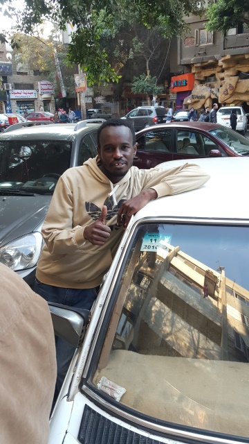سيارات السودانيين تجوب شوارع مصر وسوداني: الرحلة برا من الخرطوم للقاهرة ممتعة.. صور 1 الدقي3