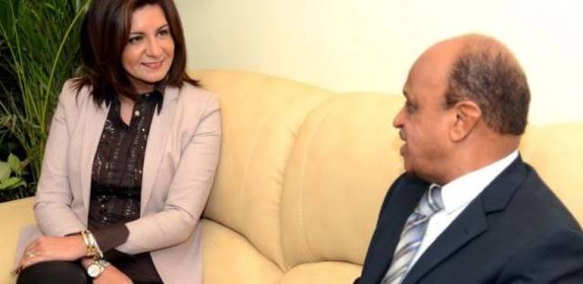 نبيلة مكرم تصل السودان للمشاركة فى مؤتمر الكفاءات السودانية المهاجرة 1 نبيلة مكرم التهامي