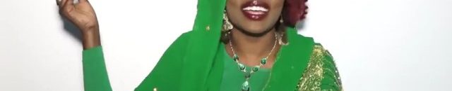 فنانة جنوب سودانية تغني (من الاعماق ياحبيبي ياغالي) باحساس عالي.. فيديو 11 اشول