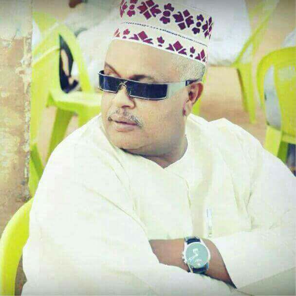 أحزان الحواتة تتجدد.. في ذمة الله رفيق درب الفنان محمود عبد العزيز وصديقه الشخصي وداعم جمهوره 2 16996182 10209089807822167 9167911278663223337 n