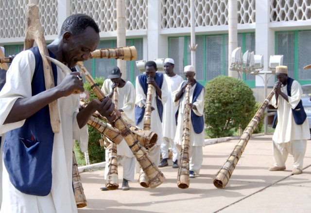 الرقم خمسة (5) في الثقافة السودانية 1 5