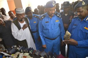 ﺍﻟﻘﺒﺾ ﻋﻠﻰ ﺇﺭﻳﺘﺮﻱ ﻣﺘﺨﺼﺼﻴﻦ ﻓﻲ ﺗﺰﻭﻳﺮ ﺍﻟﺘﺄﺷﻴﺮﺍﺕ ﺑﺎﻟﺨﺮﻃﻮﻡ 2 WhatsApp Image 2017 02 27 at 8.31.59 PM 1