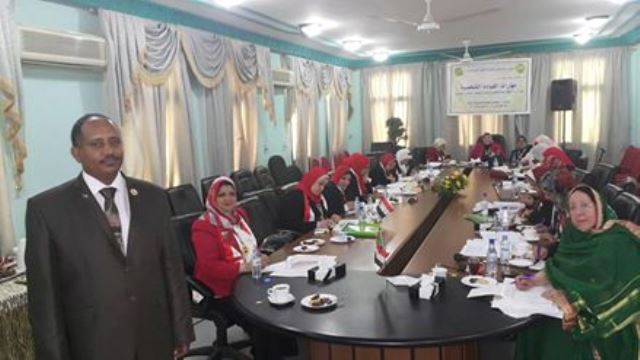 في الصور، مصريات يرتدين الثياب السودانية ولسان حال الجميع.. (السودان ومصر، شعب واحد، نيل واحد) 9 امين مصر 1