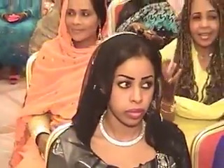 بامر السودانيين حسنوات تشاد يتوجن كاجمل جميلات افريقيا والعالم.. ندى القلعة في حفل تشاد.. فيديو وصور 11 تشاد10