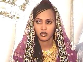 بامر السودانيين حسنوات تشاد يتوجن كاجمل جميلات افريقيا والعالم.. ندى القلعة في حفل تشاد.. فيديو وصور 6 تشاد4