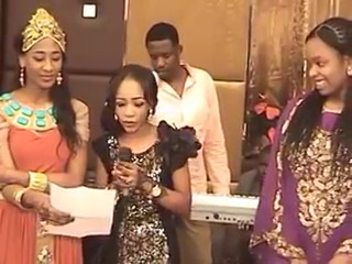 بامر السودانيين حسنوات تشاد يتوجن كاجمل جميلات افريقيا والعالم.. ندى القلعة في حفل تشاد.. فيديو وصور 9 تشاد7