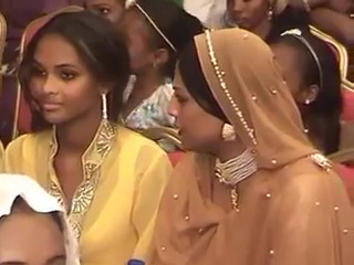 بامر السودانيين حسنوات تشاد يتوجن كاجمل جميلات افريقيا والعالم.. ندى القلعة في حفل تشاد.. فيديو وصور 1 تشاد8