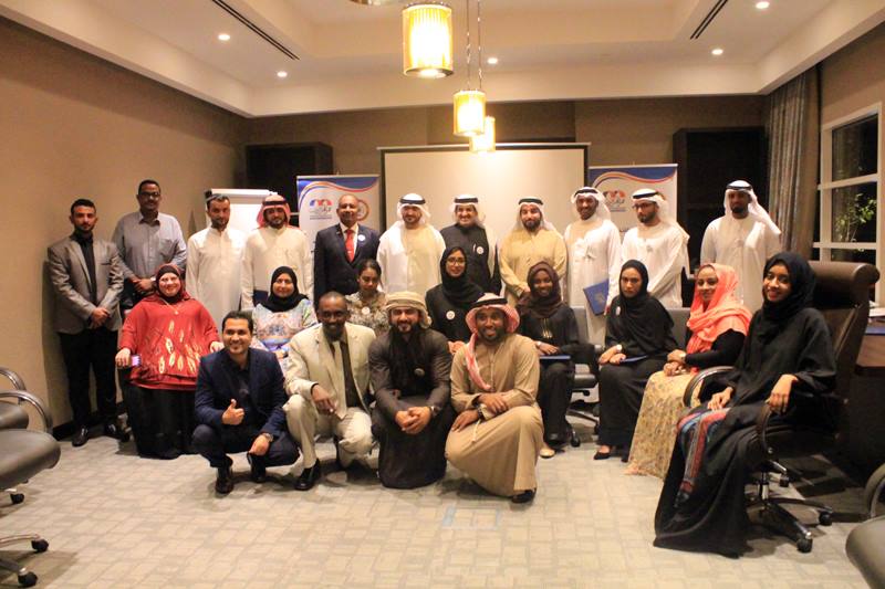 دورة التسويق الرقمي بالإمارات تجمع جنسيات مختلفة .. قدًمها دكتور سوداني برؤية جديدة وعبارة مؤثرة في حفل الختام 3 دورة2