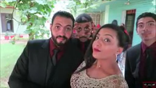 عريس سوداني يوثق لزواجه ،ورقصة رائعة مع زوجته يوم الزفاف.. فيديو وصور 7 يوم