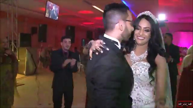 عريس سوداني يوثق لزواجه ،ورقصة رائعة مع زوجته يوم الزفاف.. فيديو وصور 1 يوم6