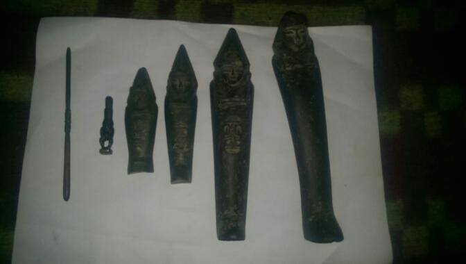 بالصور .. ضبط (6) تماثيل جنائزية لمقبرة فرعونية مسروقة بالسودان 1 17911063 10154716036863335 1935489869 n