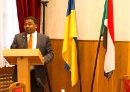 دبلوماسي سوداني لدى أوكرانيا: السودان يستحق ثناء دوليا هائلا لجهوده الإنسانية في استقبال اللاجئين 1 مبارك محجوب