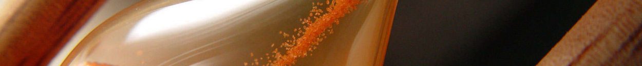 توصية بإلغاء نظام البكور والعودة للتوقيت العالمي 10 ساعة رملية