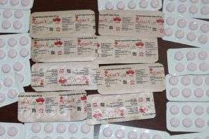 بالصور .. المباحث الفدرالية السودانية تضبط شبكة إجرامية تخصصت في ترويج الحشيش والحبوب المخدرة 2 18718124 10209106593801894 8686215 n