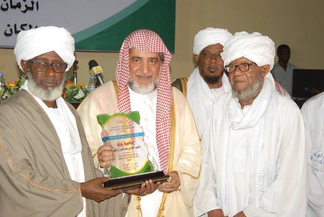 وزير الشؤون الإسلامية صالح آل الشيخ يزور المركز العام لجماعة أنصار السنة المحمدية ويشيد بالجماعة والشعب السوداني 1 ال الشيخ