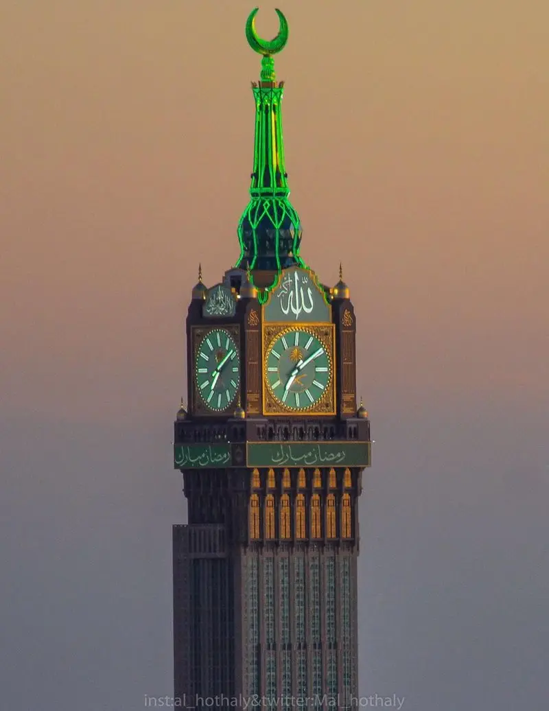 مدير الأمن العام يتفقّد جاهزية الخطط الأمنية والمرورية لموسم عمرة 1447 هـ 63 برج مكة