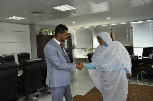 ابراهيم الميرغني يتسلم مهامه ووزيرة الإتصالات: حللت أهلا ونزلت سهلا وأعانك الله على التكليف وحمل الأمانة 1 تهاني ابراهيم الميرغني