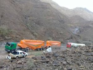 صور رائعة ومدهشة لجمال الطبيعة شرقي السودان لكن السيارات واجهت موقف محرج في الطريق القومي 6 شاحنات4