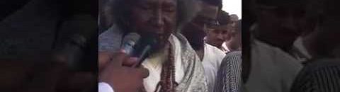 الشيخ أزرق طيبة يغادر إلى إسبانيا طلباً للعلاج 10 12876163