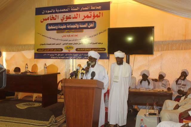 جماعة أنصار السنة تحذر من خطورة حذف (الإسلام دين التوحيد).. ما علاقة زيارة (الجفري) الى السودان بالموضوع؟ 1 إسماعيل عثمان محمد الماحي