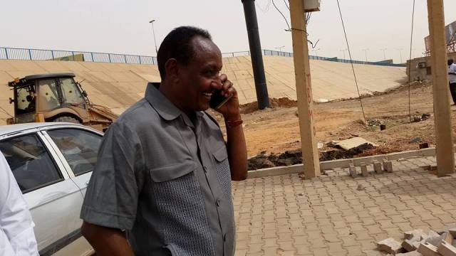 انقطاع المياه بأحياء في مدينة بحري بسبب كسر فجائي للخط الحديدي الناقل للمياه 1 اللواء حسن1