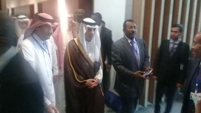 صورة تجمع وزير الخارجية السعودي وطه عثمان في اثيوبيا ظهر الثلاثاء 1 طه الجبير