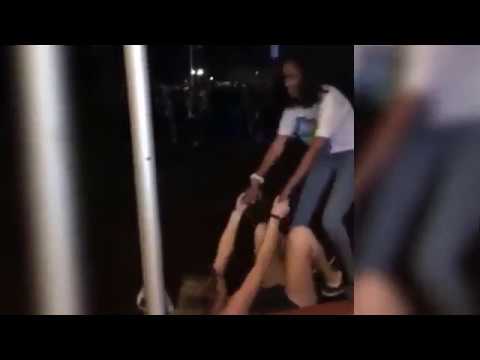 رقص تلميذات عاريات بمسابقة موسيقية "عرقية الكوسا" يفجر غضبا في جنوب أفريقيا 1 12883846