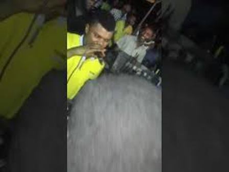 الفنان عثمان الشهير بـ(نانسي) في قبضة الشرطة بسبب تسجيلات خادشة للحياء العام.. فيديو 1 عثمان نانسي