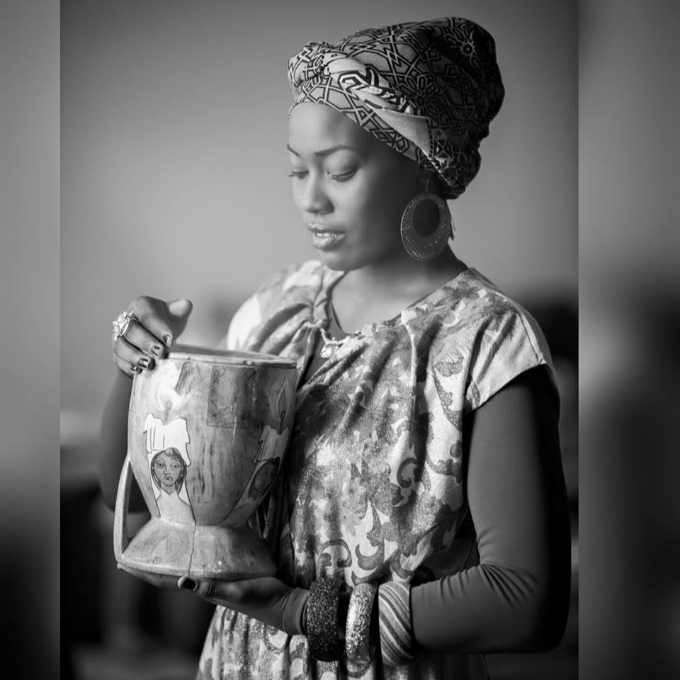 المذيعة تسنيم رابح تتعرض لموقف حرج بسبب (اللغة الإنجليزية) 1 المذيعة تسنيم رابح