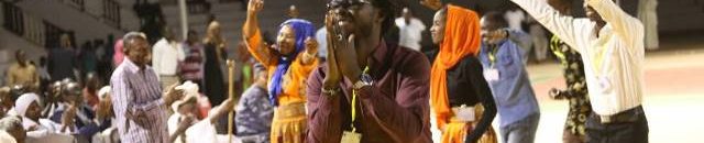 بالصور عروس الرمال ترتدي زفافها .. انطلاق مهرجان بشيش للمسرح التفاعلى بالأبيض 14 بشيش4