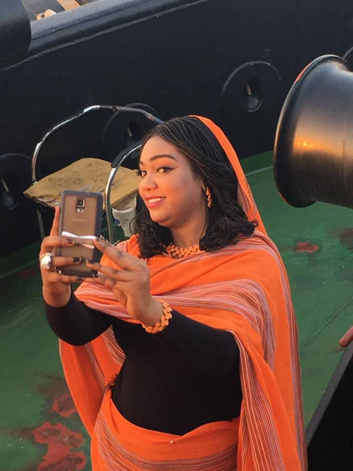 ملاذ غازي تغني لـ ( ليالي تاجوج) 1 ملاذغازي