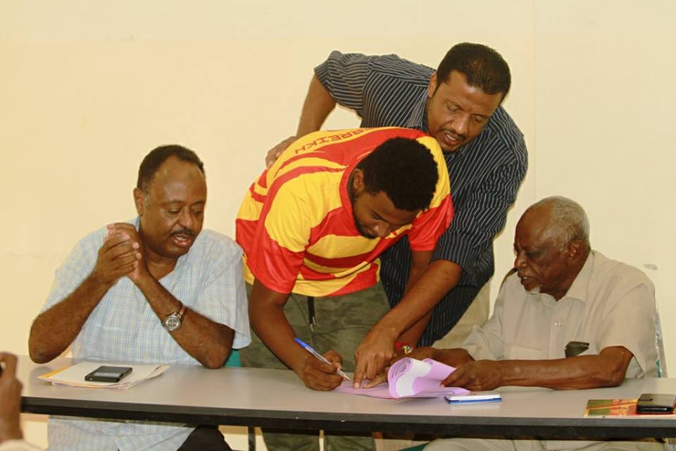 الهلال يرسم عملية خطف جمال سالم 1 المريخ يجدد عقد جمال سالم