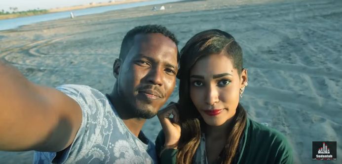 شاهد.. (مفاجأة) الفيديو كليب السوداني الذي تخطى الحدود 1 فيديو كليب سوداني يتخطى الحدود