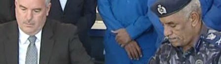 الشرطة السودانية والـ"إف بي أي" الأمريكي يوقعان مذكِّرة تفاهم لمحاربة الإرهاب.. من أجل جعل السودان وأمريكا بلدين آمنين 10 السودان امريكا