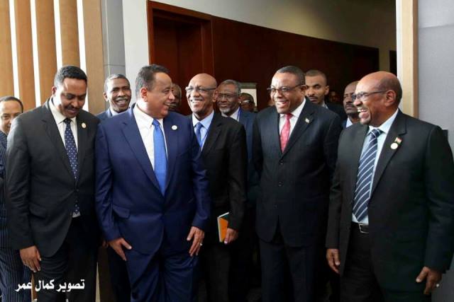 القمة الإفريقية الـ30 تختتم أعمالها في أديس أبابا 1 البشير ديسالين