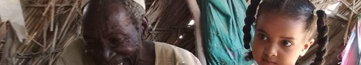 بالصور.. الطفلة السودانية التي احتجت على ارتفاع أسعار الخبز تتبرع بأموال تكريمها للفقراء والمساكين 13 الطفلة السودانية الشهيرة التي احتجت على ارتفاع أسعار الخبز ببلادها تتبرع بأموال تكريمها للفقراء والمساكين