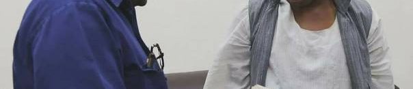 السودان: ﻣﻌﺘﻤﺪ ﺑﺤﺮﻱ ﻳﻌﺘﺬﺭ ﻟﺒﺎﺋﻊ شاي ﻭﻳﻌﻴﺪ ﻟﻪ ﻏﺮﺍﻣﺔ ﺗﺤﺼﻠﺘﻬﺎ ﺍﻟﻤﺤﻠﻴﺔ.. فيديو 11 معتمد بحري