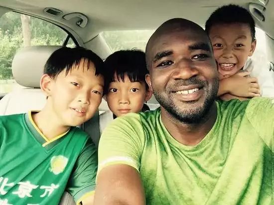 مدرب سوداني