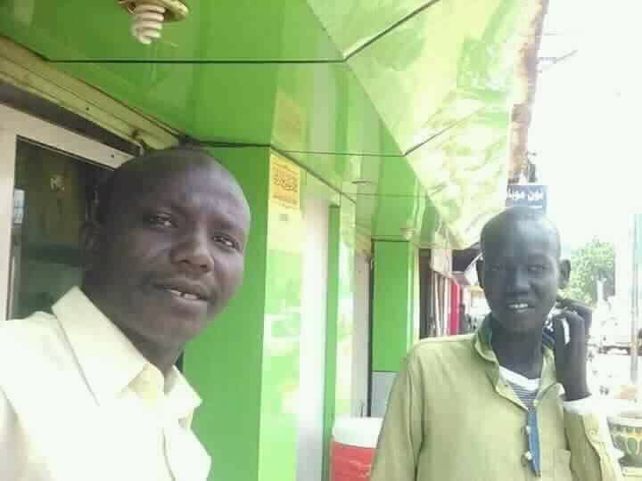 بالصور.. الفنان أيقونة الوحدة "شول منوت" بخير ويبعث برسالة لمروجي شائعة وفاته (حرام عليكم) 3 بالصور شول منوت بخير