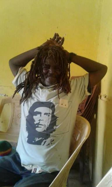 محتال يحكي كيف حاول خداع الشبخ محمد الغرقان بحلى ذهبية مزيفة 1 جزيرة