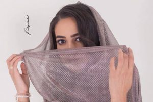 السودانية رفيدة ياسين تعود باطلالة جديدة وتهز عرش جميلات فيسبوك.. التوب فيك حلو حلا.. 7 صور 3 رفيدة2