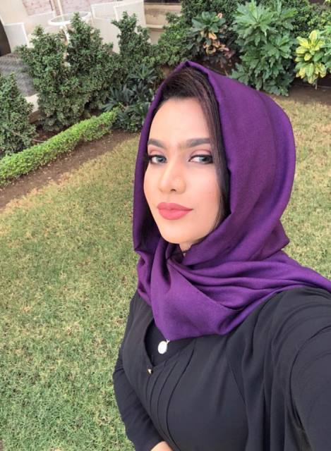 شئ لا يصدق بعد أن كتبت لوشي: أنا عاشقة للجمال وكل مايخص الأنثى، تعليقات كالمطر وتفاعلات مبالغة 1 لوشي افرو